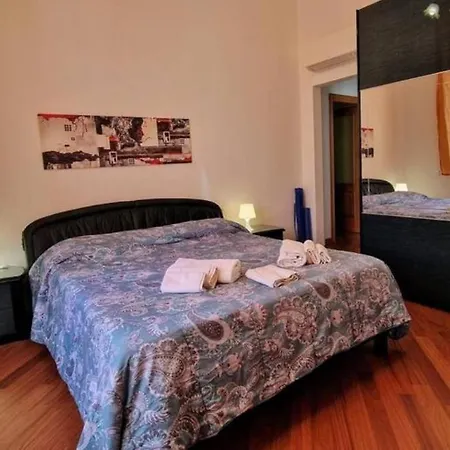Homestay Bellissima Bagno Privato Piazza Galilei *